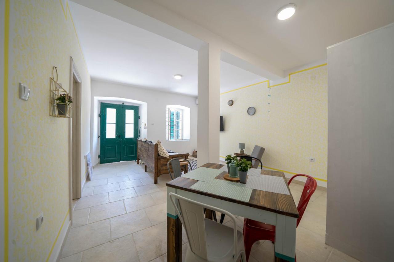 Apartments Oliva Risan Ngoại thất bức ảnh