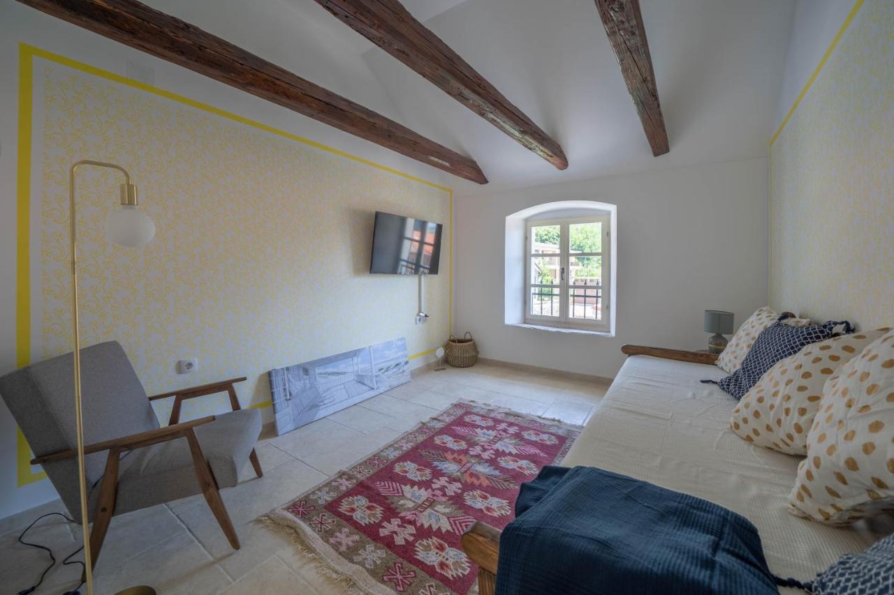 Apartments Oliva Risan Ngoại thất bức ảnh
